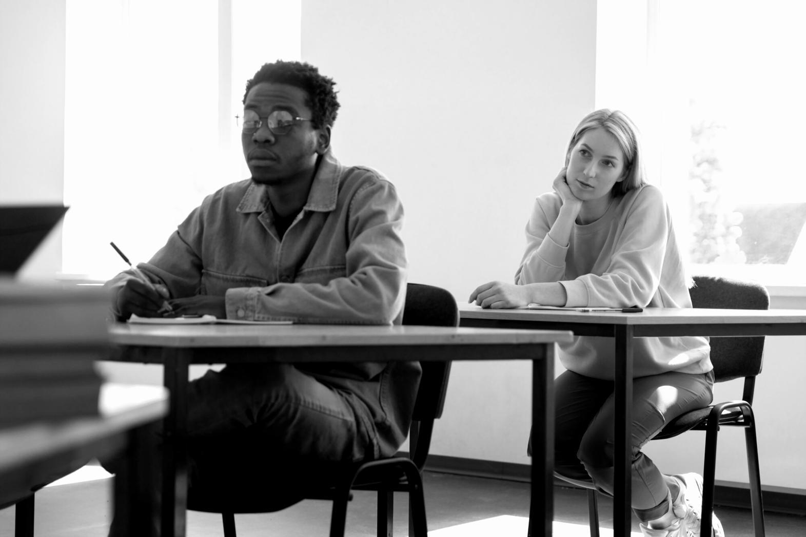 Business analysis and financial modelling workspace